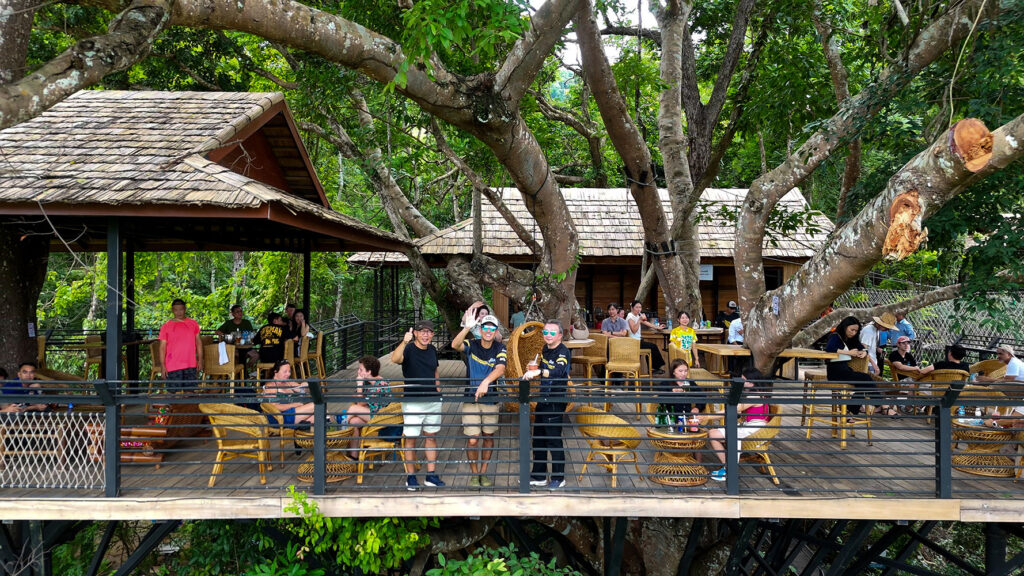 Khop Chai Deu Cafe treehouse deck at The View, top of Kuang Si Waterfalls